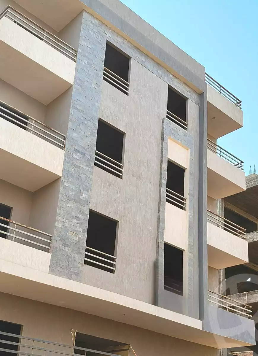 https://aqarmap.com.eg/en/listing/7043912-for-sale-cairo-badr-city-hai-el-ashgar-featured-neighborhood-bait-el-watan