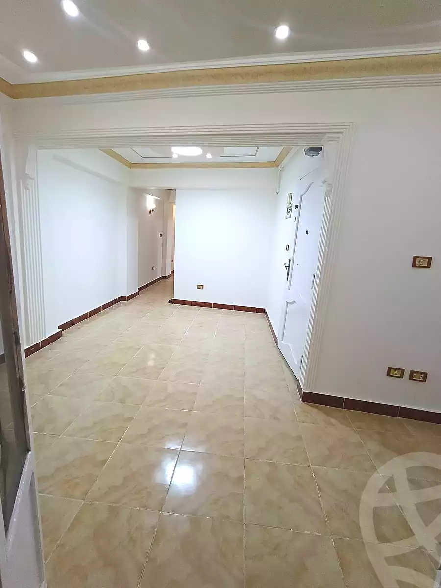 https://aqarmap.com.eg/ar/listing/7044530-for-sale-alexandria-lsywf-el-falki