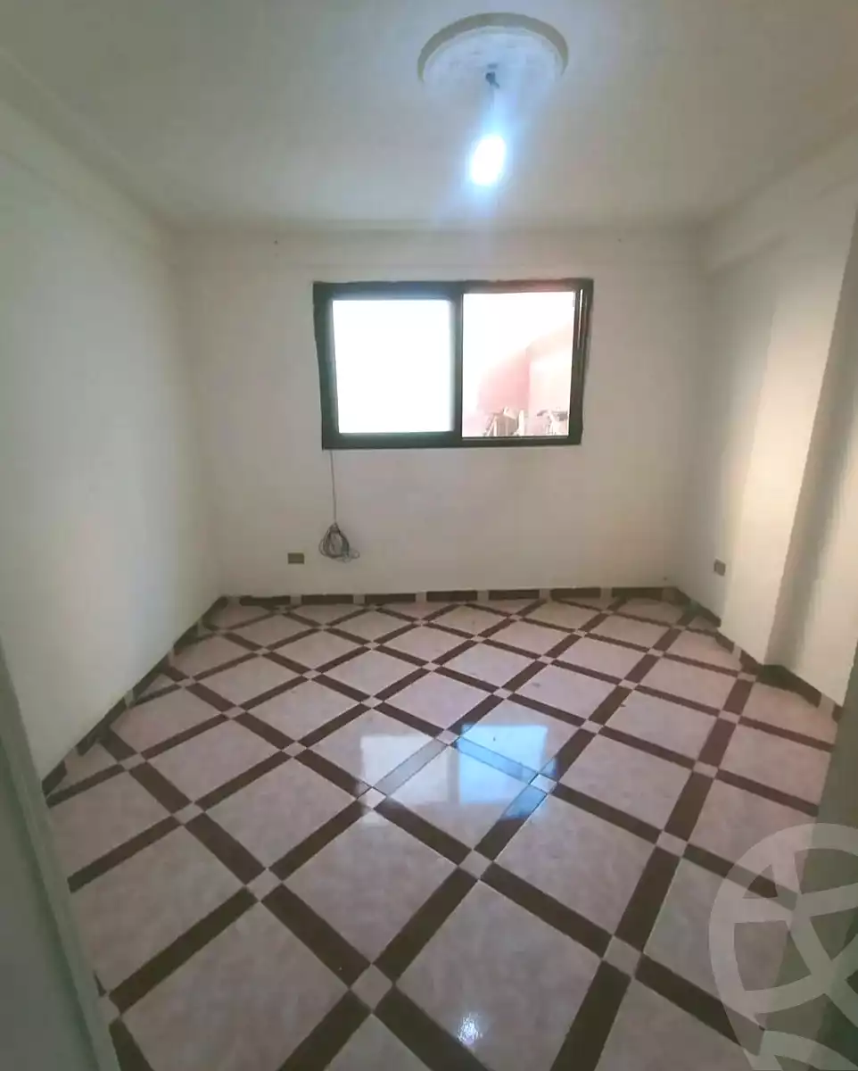https://aqarmap.com.eg/ar/listing/7044540-for-sale-alexandria-lsywf-el-falki