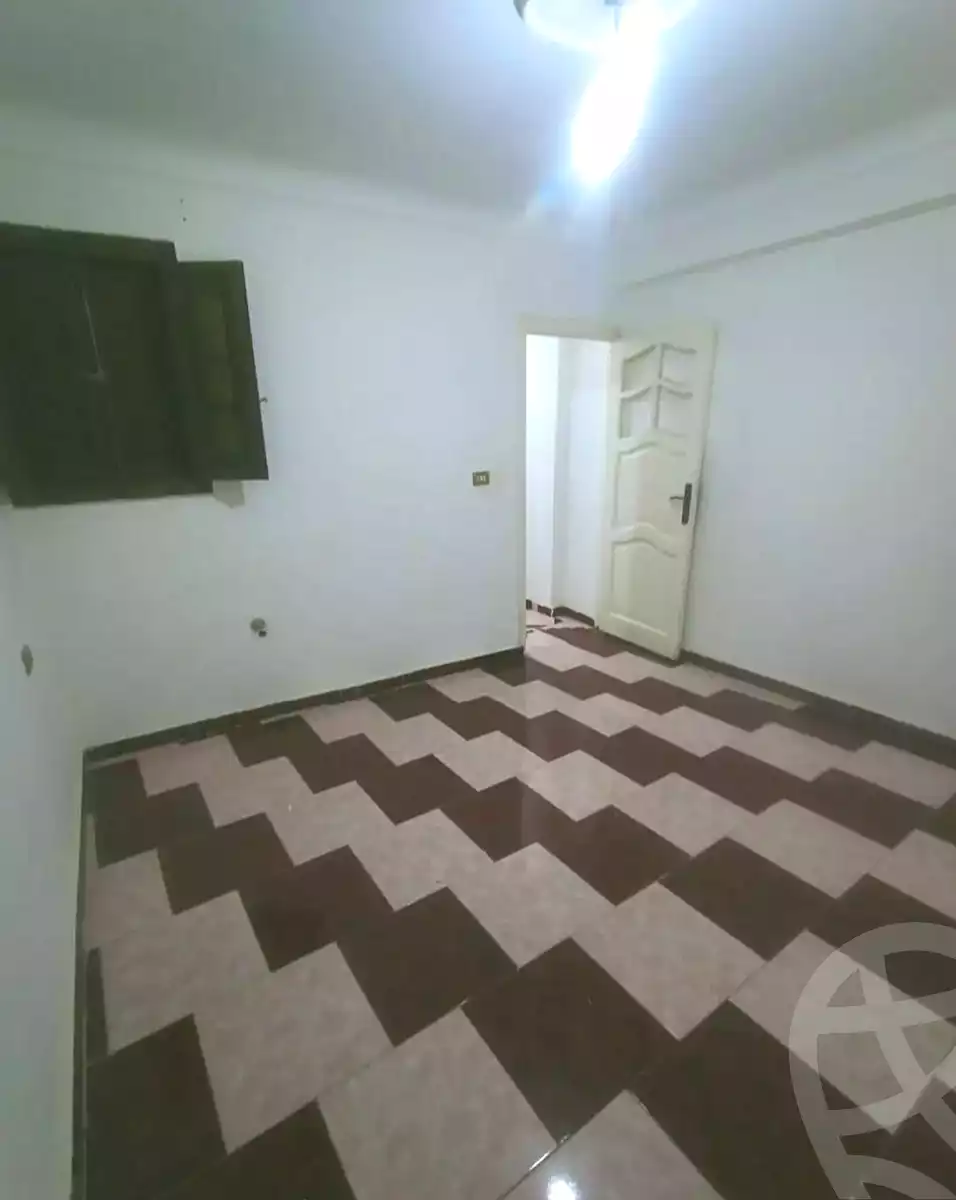 https://aqarmap.com.eg/ar/listing/7044540-for-sale-alexandria-lsywf-el-falki