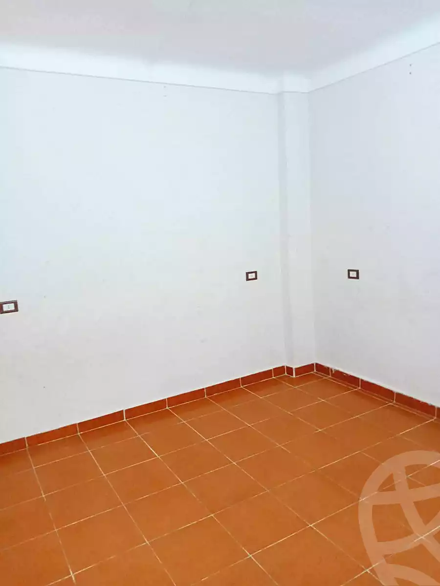 https://aqarmap.com.eg/en/listing/7044585-for-sale-alexandria-lsywf-el-falki