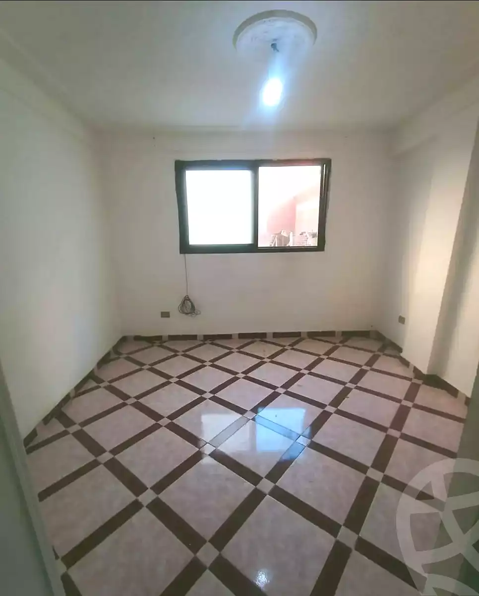 https://aqarmap.com.eg/ar/listing/7044588-for-sale-alexandria-lsywf-el-falki