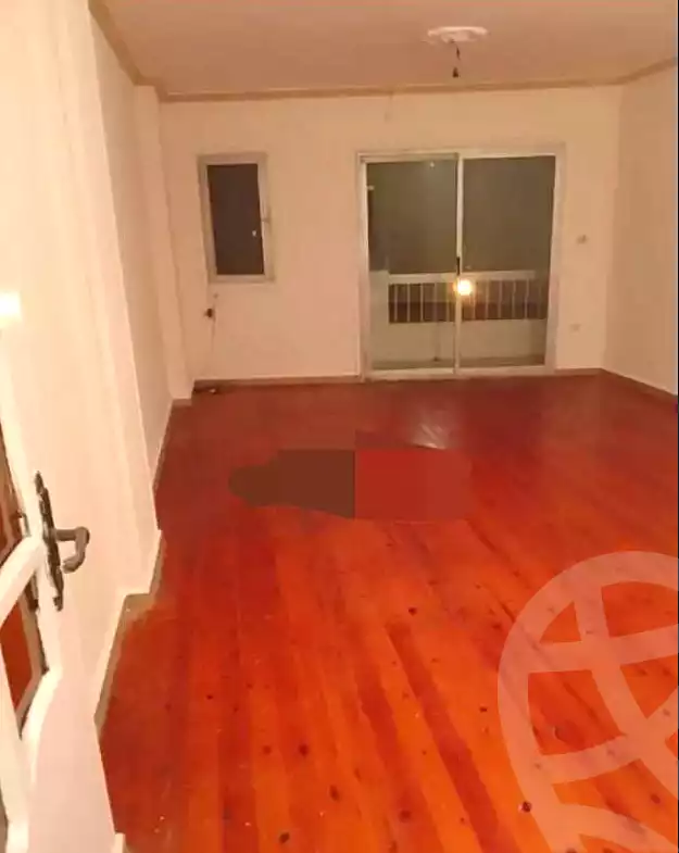 https://aqarmap.com.eg/ar/listing/7044316-for-rent-alexandria-ganaklis
