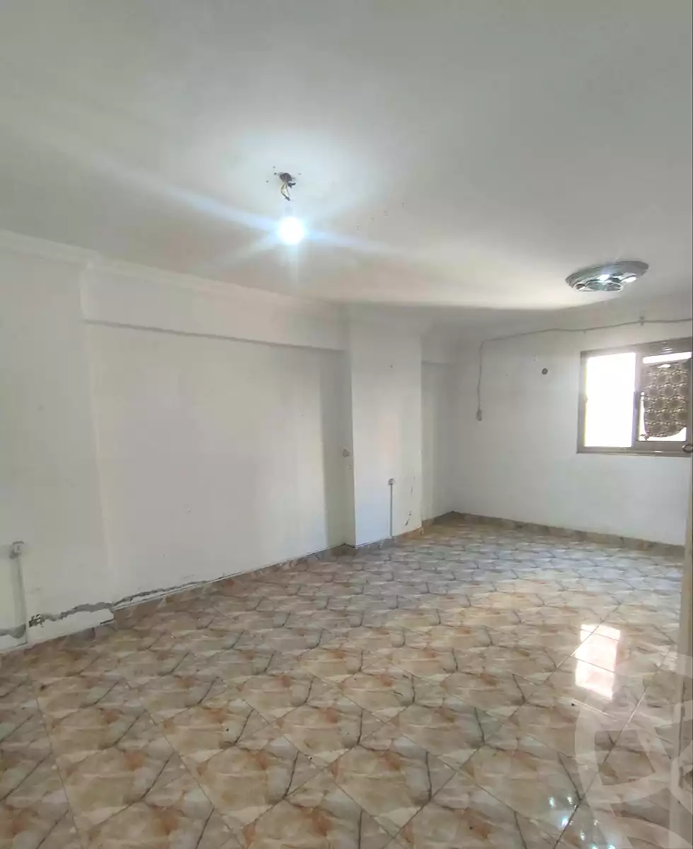 https://aqarmap.com.eg/ar/listing/7044729-for-sale-alexandria-sydy-bshr-sydy-bshr-bhry