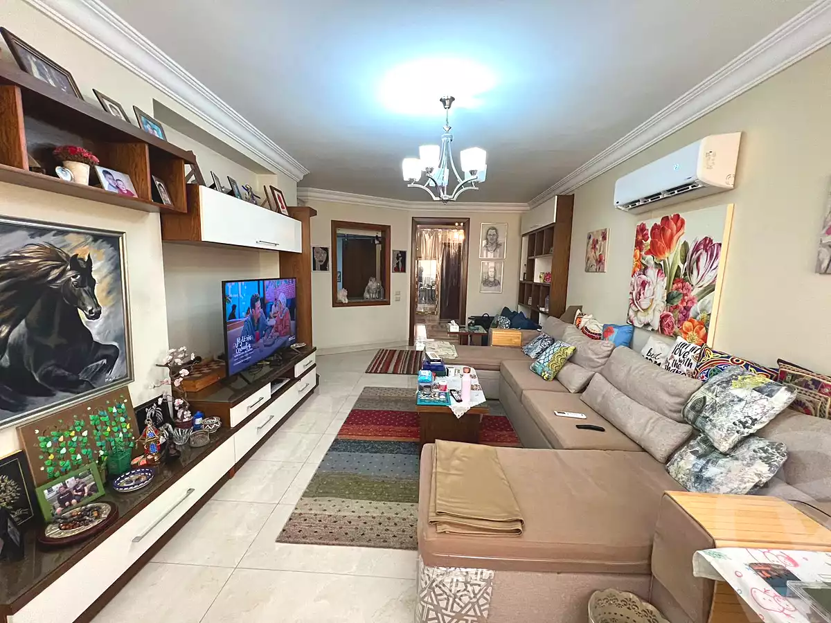 https://aqarmap.com.eg/en/listing/7044925-for-sale-cairo-el-mohandesen-shareaa-sorya