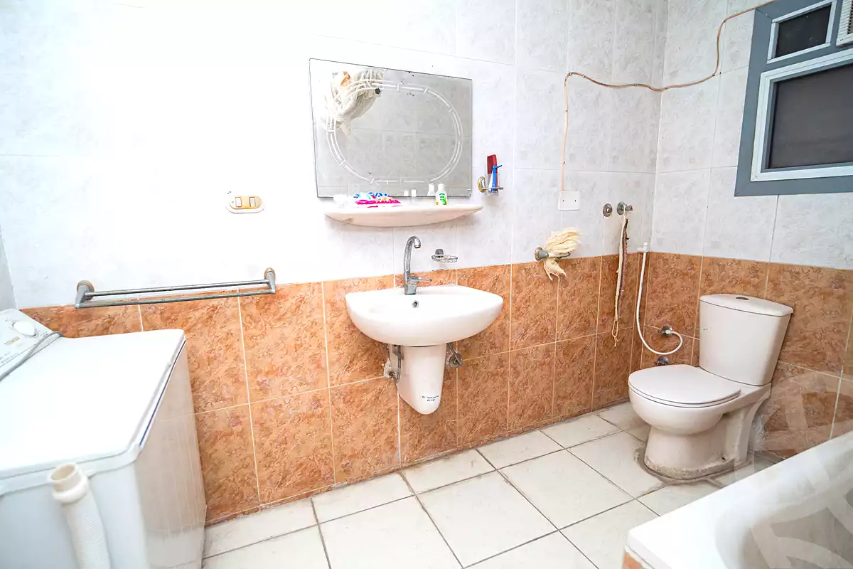 https://aqarmap.com.eg/en/listing/7045028-for-sale-alexandria-el-montazah-compounds-in-el-montazah-royal-plaza-compound-al-halawany
