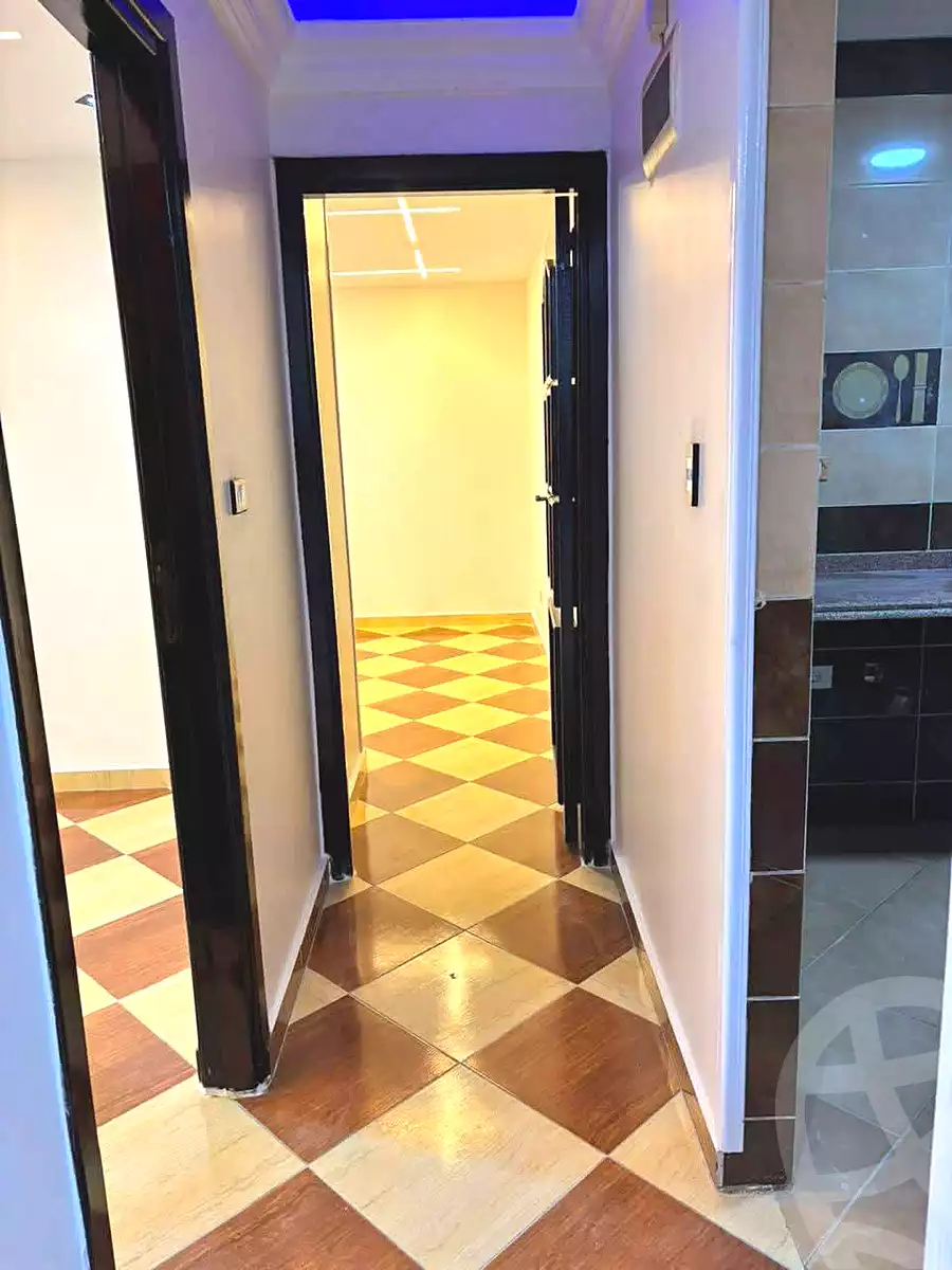https://aqarmap.com.eg/ar/listing/7045092-for-sale-alexandria-el-asafra-shr-45
