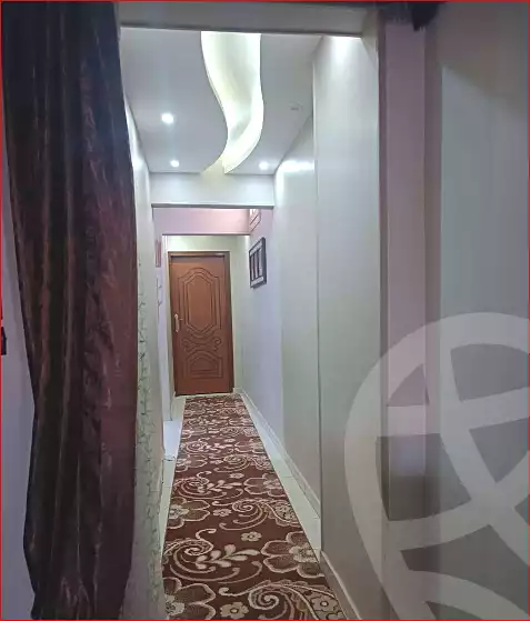 https://aqarmap.com.eg/ar/listing/7045238-for-sale-cairo-helwan-helwan-el-sharkeya-zaki-hawas-st