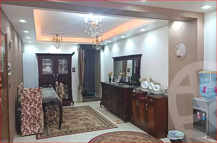 https://aqarmap.com.eg/ar/listing/7045238-for-sale-cairo-helwan-helwan-el-sharkeya-zaki-hawas-st