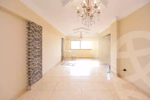https://aqarmap.com.eg/ar/listing/7045319-for-rent-alexandria-smouha-el-nasr-st