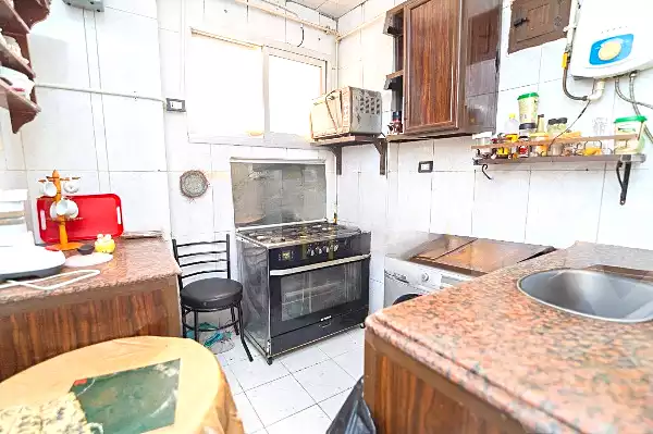 https://aqarmap.com.eg/ar/listing/7045385-for-sale-alexandria-miami-iskandar-ibrahim-st