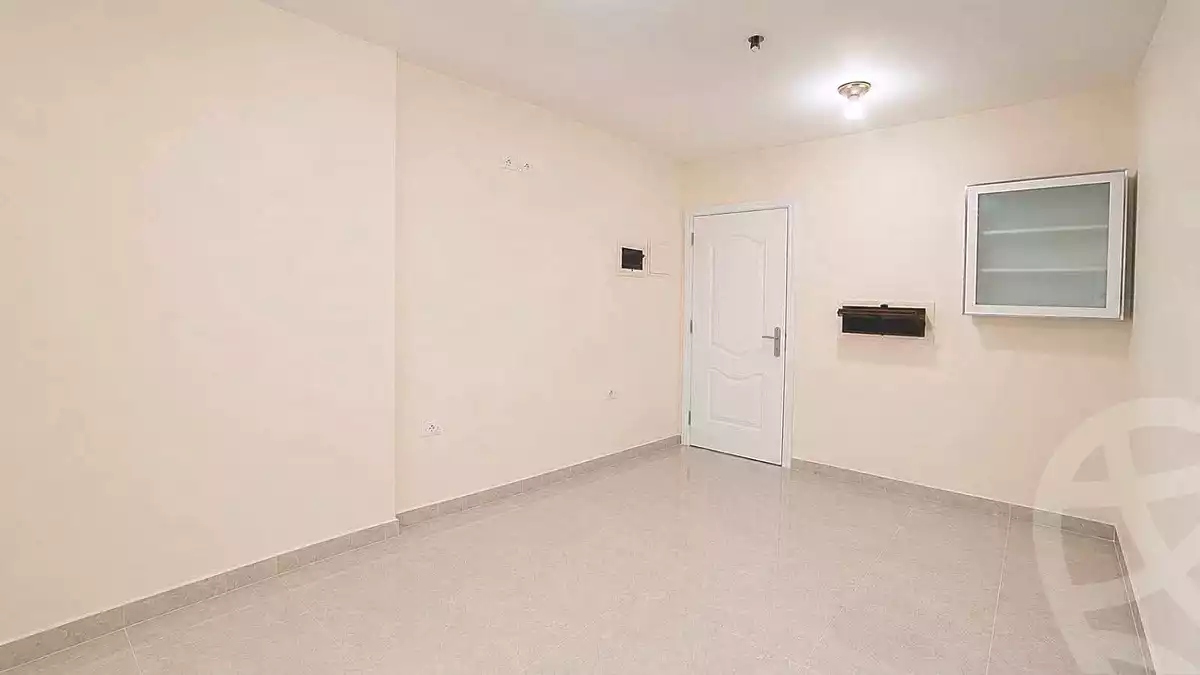 https://aqarmap.com.eg/ar/listing/7045410-for-sale-cairo-ain-shams-ain-shams-el-sharkia