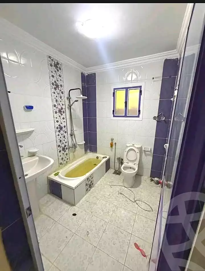 https://aqarmap.com.eg/ar/listing/7045669-for-rent-alexandria-al-agamy-lbytsh-al-aeda-al-kadema-st