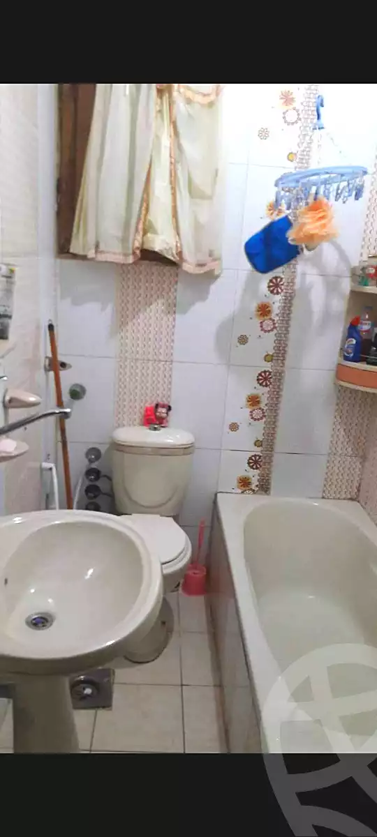 https://aqarmap.com.eg/ar/listing/7045770-for-sale-alexandria-al-agamy-lbytsh-princess-st