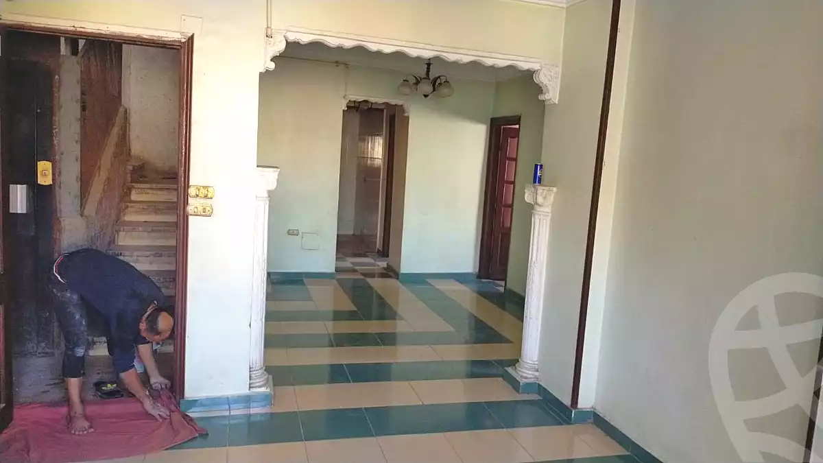 https://aqarmap.com.eg/ar/listing/7045764-for-sale-cairo-faisal-el-tawabeq-el-shaheed-ahmed-hamdy-st