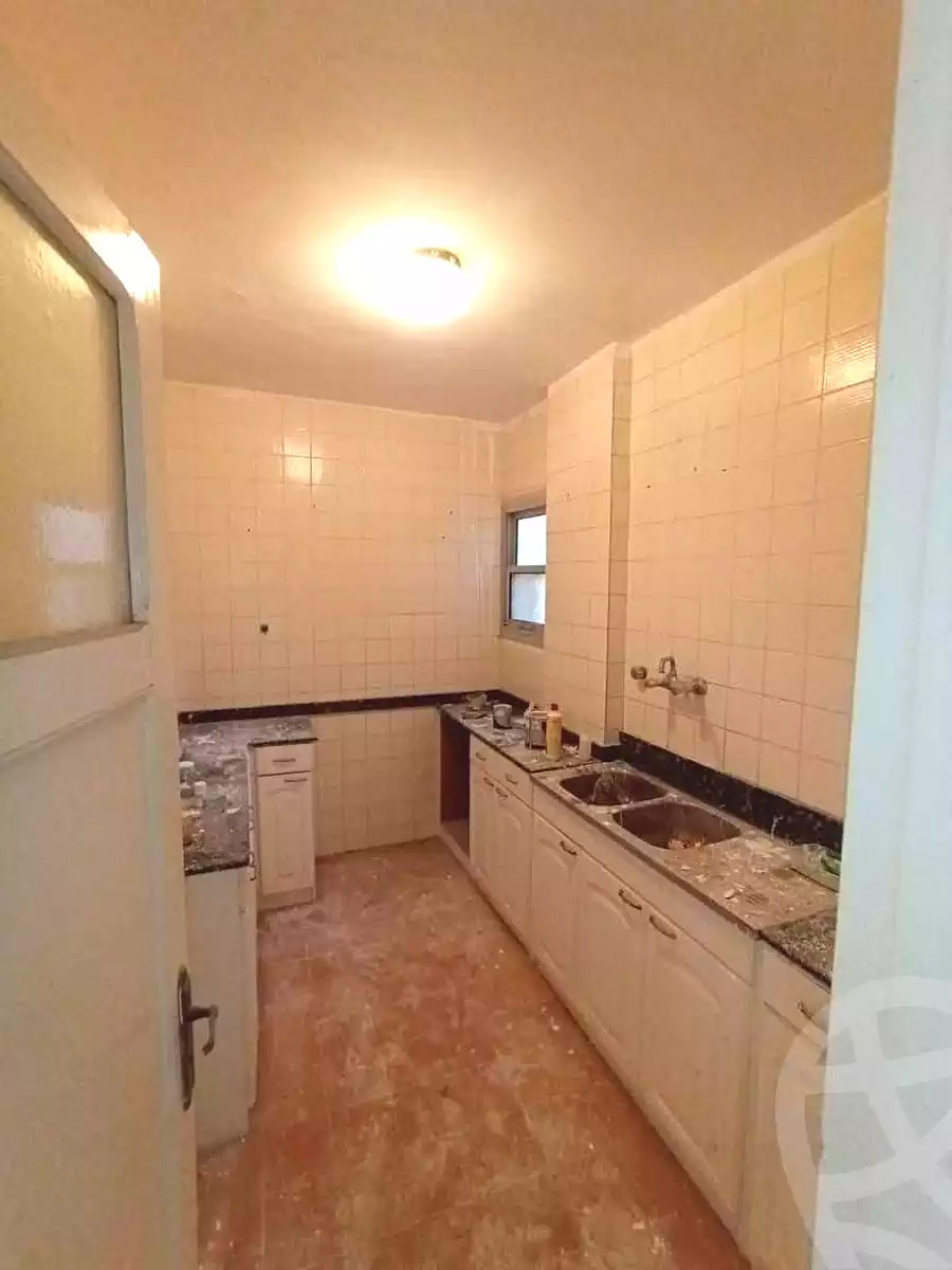 https://aqarmap.com.eg/ar/listing/7045844-for-sale-alexandria-al-agamy-el-hanouvel-el-zahraa-city-st