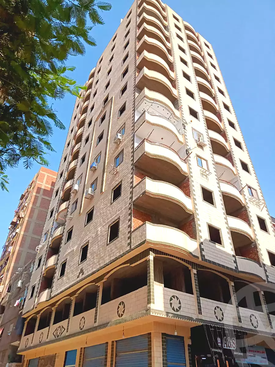 https://aqarmap.com.eg/ar/listing/7045883-for-sale-qalyubia-el-khsos-izbat-el-nakhl-el-farid-st