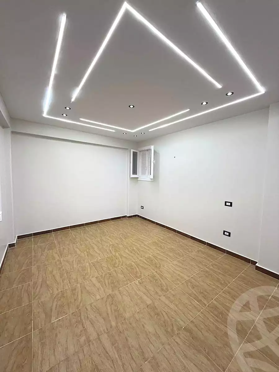 https://aqarmap.com.eg/ar/listing/7045904-for-sale-alexandria-el-asafra-l-sfr-bhry