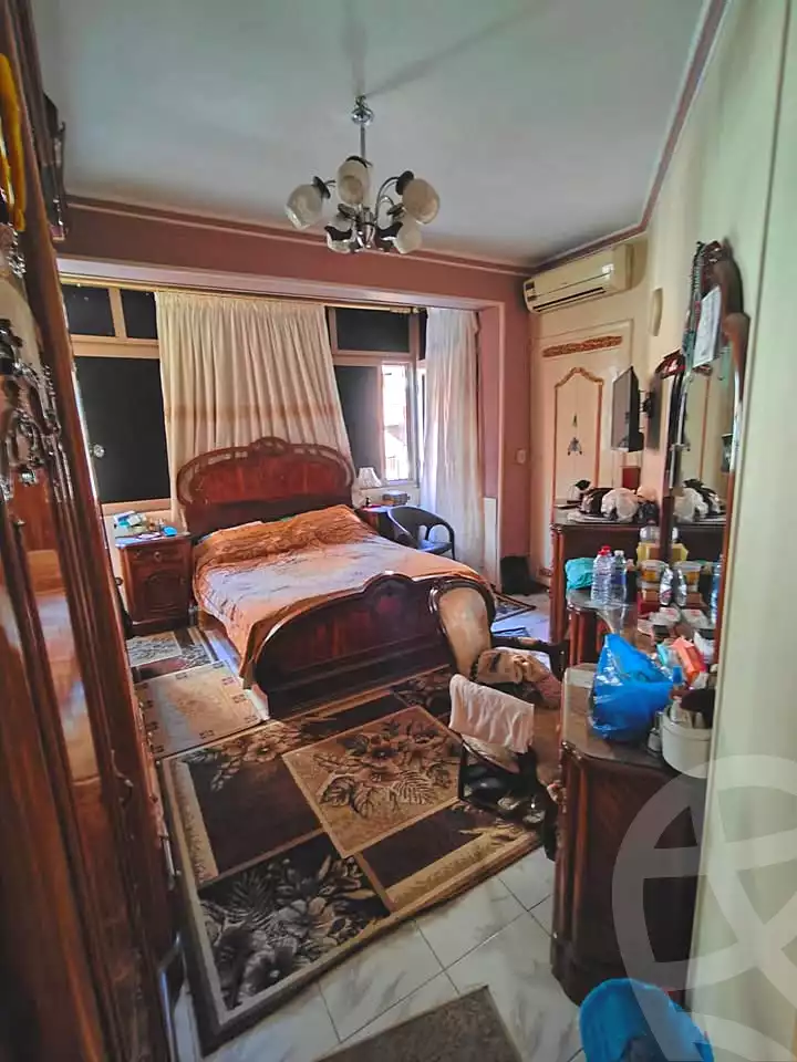 https://aqarmap.com.eg/en/listing/7045909-for-sale-alexandria-moharram-bey-abd-al-kader-al-gharabani-st