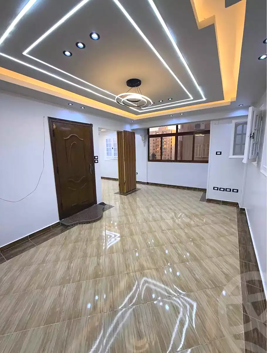 https://aqarmap.com.eg/ar/listing/7045987-for-sale-alexandria-el-asafra-l-sfr-bhry