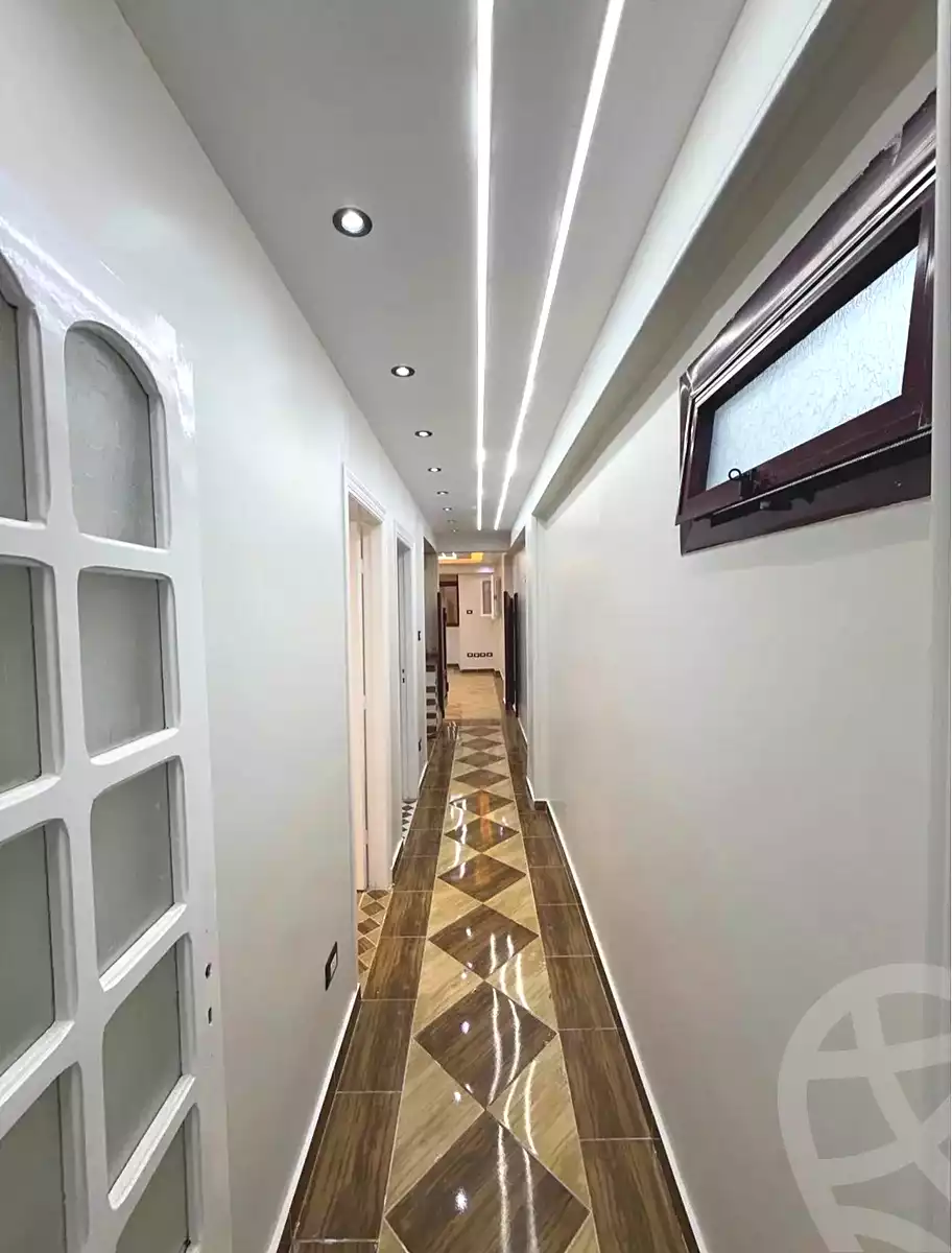 https://aqarmap.com.eg/ar/listing/7045987-for-sale-alexandria-el-asafra-l-sfr-bhry
