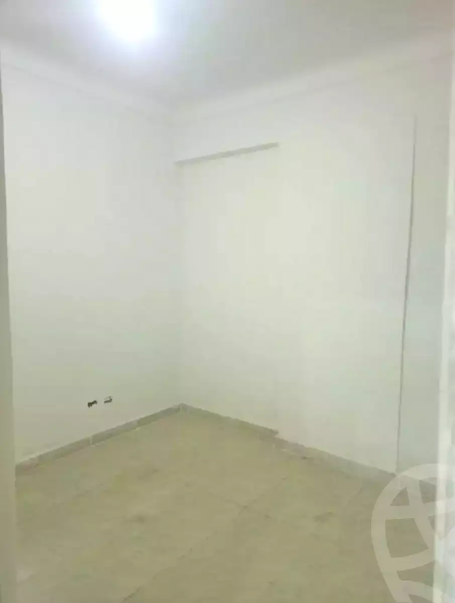 https://aqarmap.com.eg/en/listing/7046415-for-sale-alexandria-sydy-bshr-sydy-bshr-bhry-gamal-abd-el-nasir-st