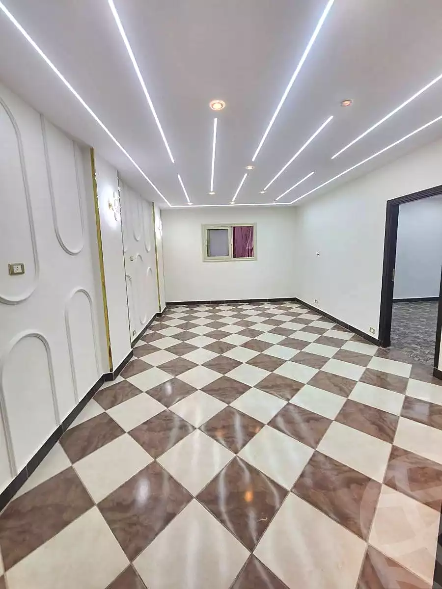 https://aqarmap.com.eg/ar/listing/7046570-for-sale-alexandria-lsywf-el-falki