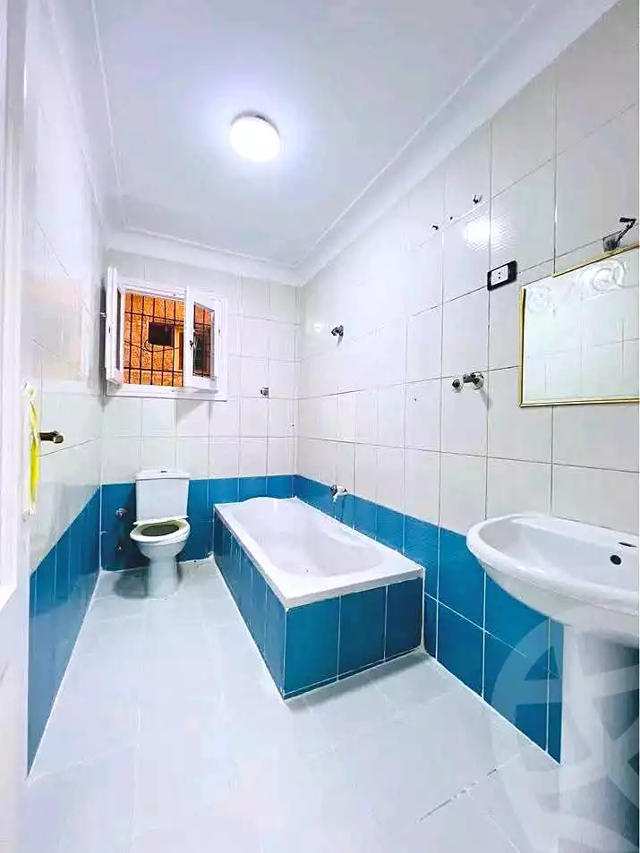 https://aqarmap.com.eg/ar/listing/7046604-for-sale-alexandria-al-agamy-shataa-el-nakheel