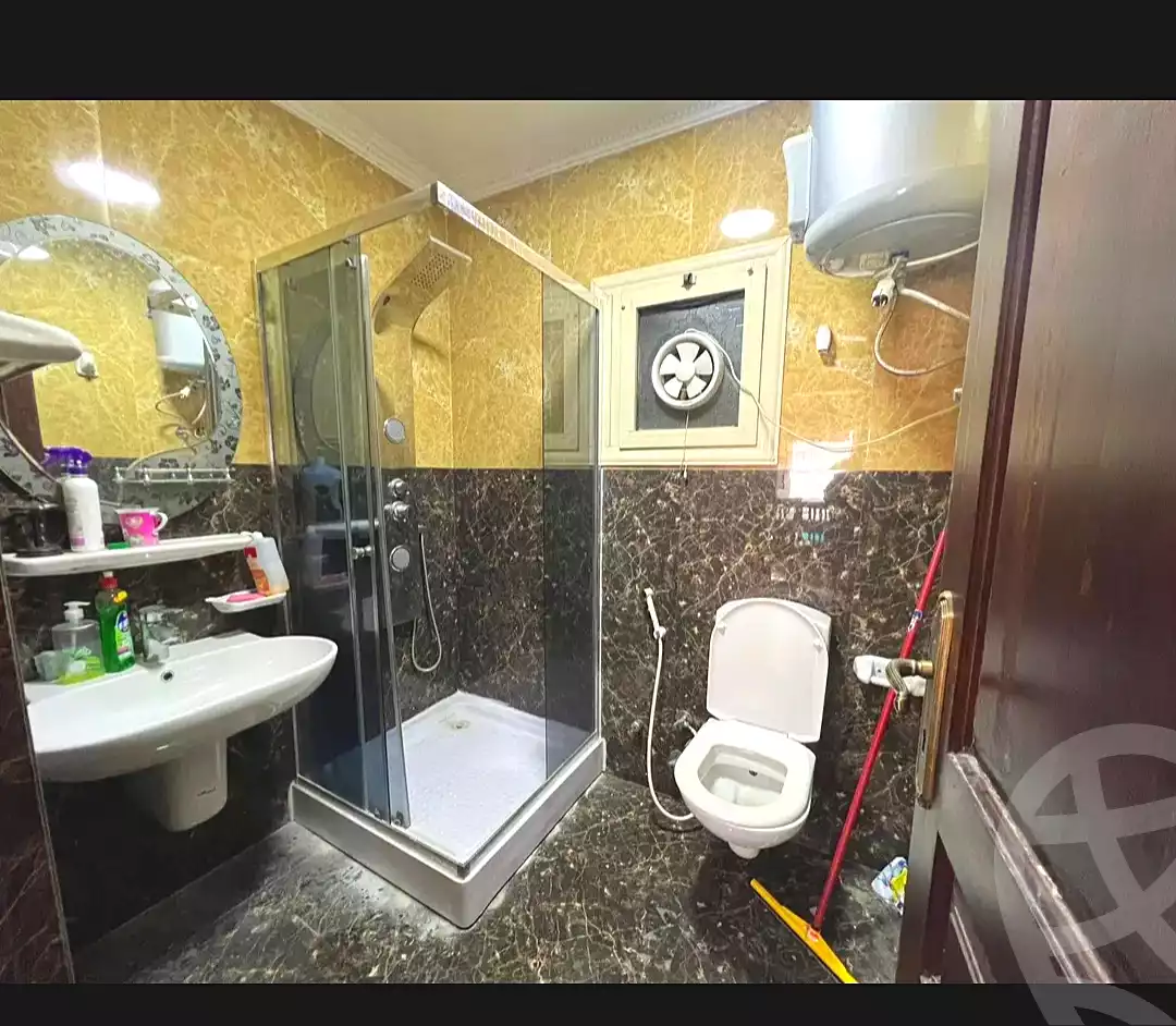 https://aqarmap.com.eg/ar/listing/7046623-for-sale-alexandria-sydy-bshr-tryq-ljysh