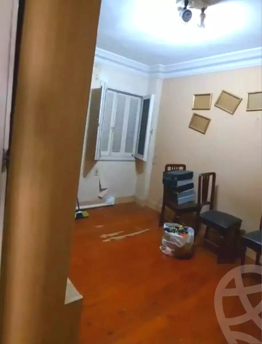 https://aqarmap.com.eg/en/listing/7046918-for-sale-alexandria-ganaklis-shr-mrtdy-bsh