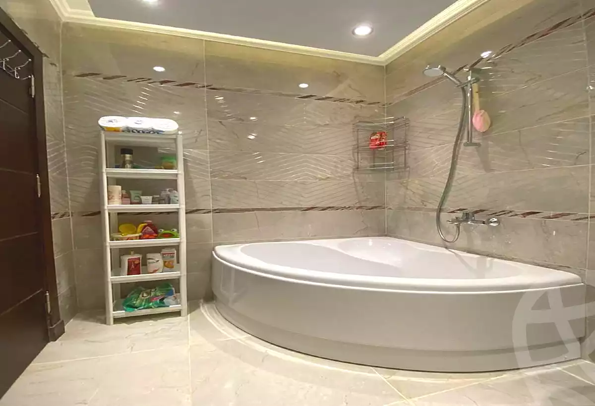 https://aqarmap.com.eg/ar/listing/7047232-for-sale-cairo-nasr-city-abbas-el-akkad