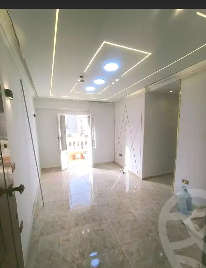https://aqarmap.com.eg/en/listing/7047405-for-sale-alexandria-lsywf-el-falki
