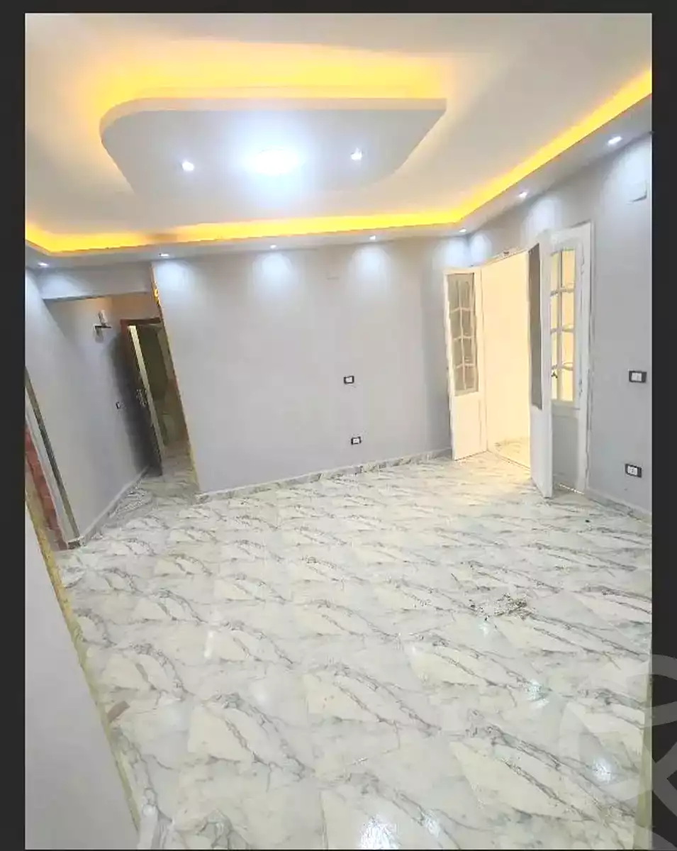 https://aqarmap.com.eg/ar/listing/7047527-for-sale-alexandria-al-agamy-el-hanouvel-el-shaheed-ahmed-hamdy-st