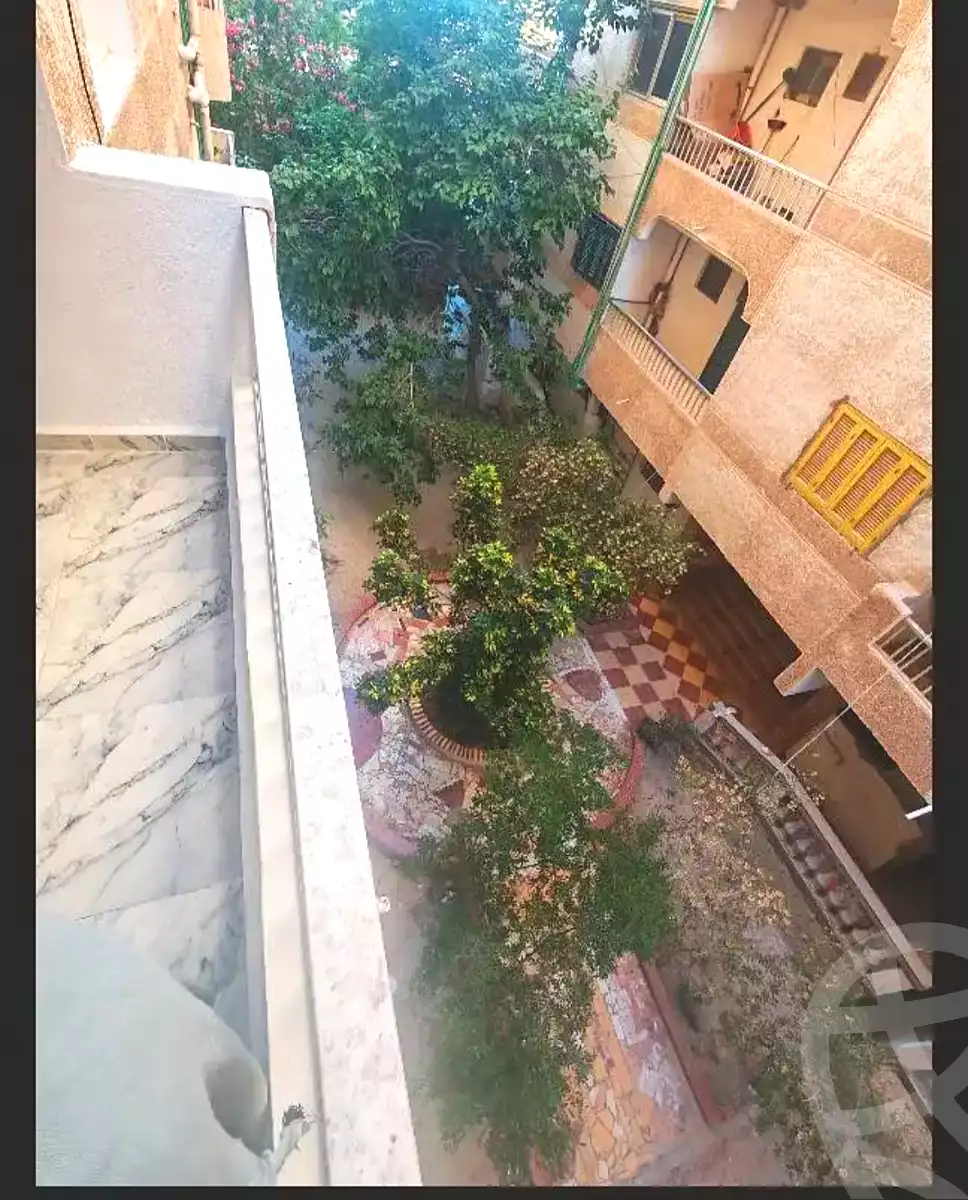 https://aqarmap.com.eg/ar/listing/7047527-for-sale-alexandria-al-agamy-el-hanouvel-el-shaheed-ahmed-hamdy-st