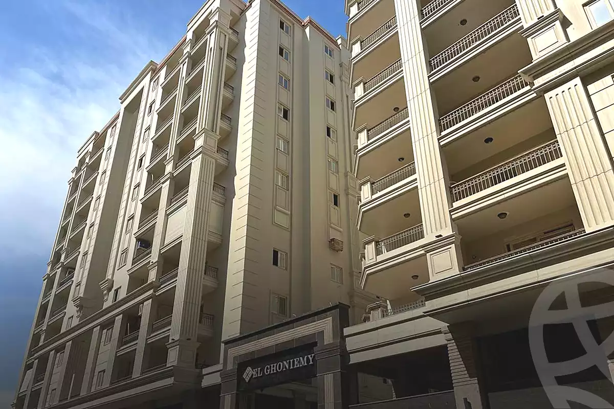 https://aqarmap.com.eg/ar/listing/7047608-for-sale-alexandria-smouha-compounds-in-smouha-valore-smouha