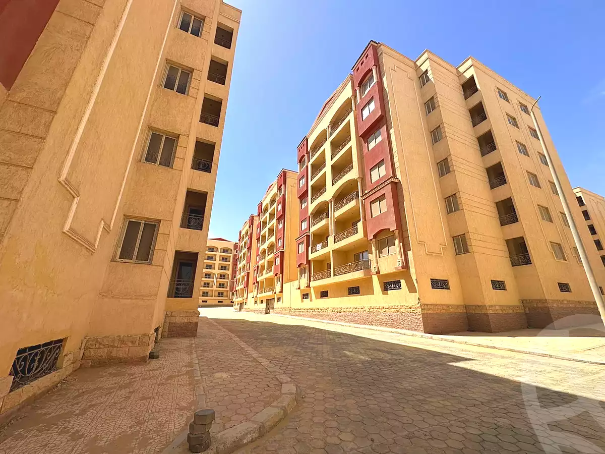 https://aqarmap.com.eg/ar/listing/7047796-for-sale-cairo-new-cairo-compounds-loaloat-new-cairo