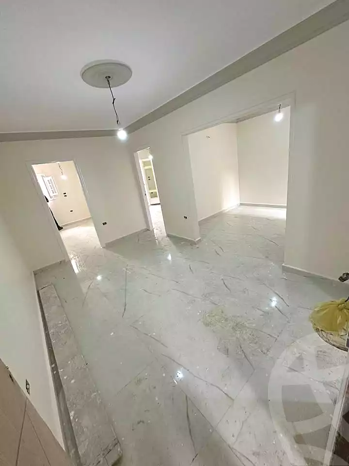 https://aqarmap.com.eg/en/listing/7048087-for-sale-alexandria-sporting-el-geish-road