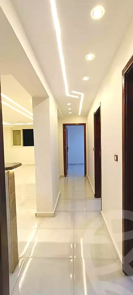 https://aqarmap.com.eg/ar/listing/7048257-for-sale-cairo-helwan-hadayek-helwan-el-eshrein-st