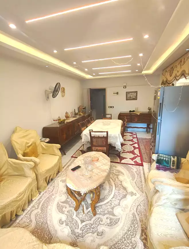 https://aqarmap.com.eg/en/listing/7048481-for-sale-alexandria-miami-mahmoud-el-isawy-st