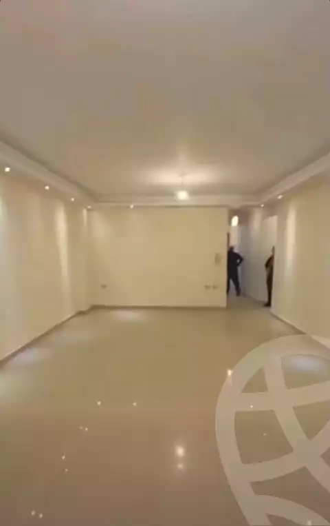 https://aqarmap.com.eg/en/listing/7048502-for-sale-cairo-ain-shams-ahmed-esmat-st