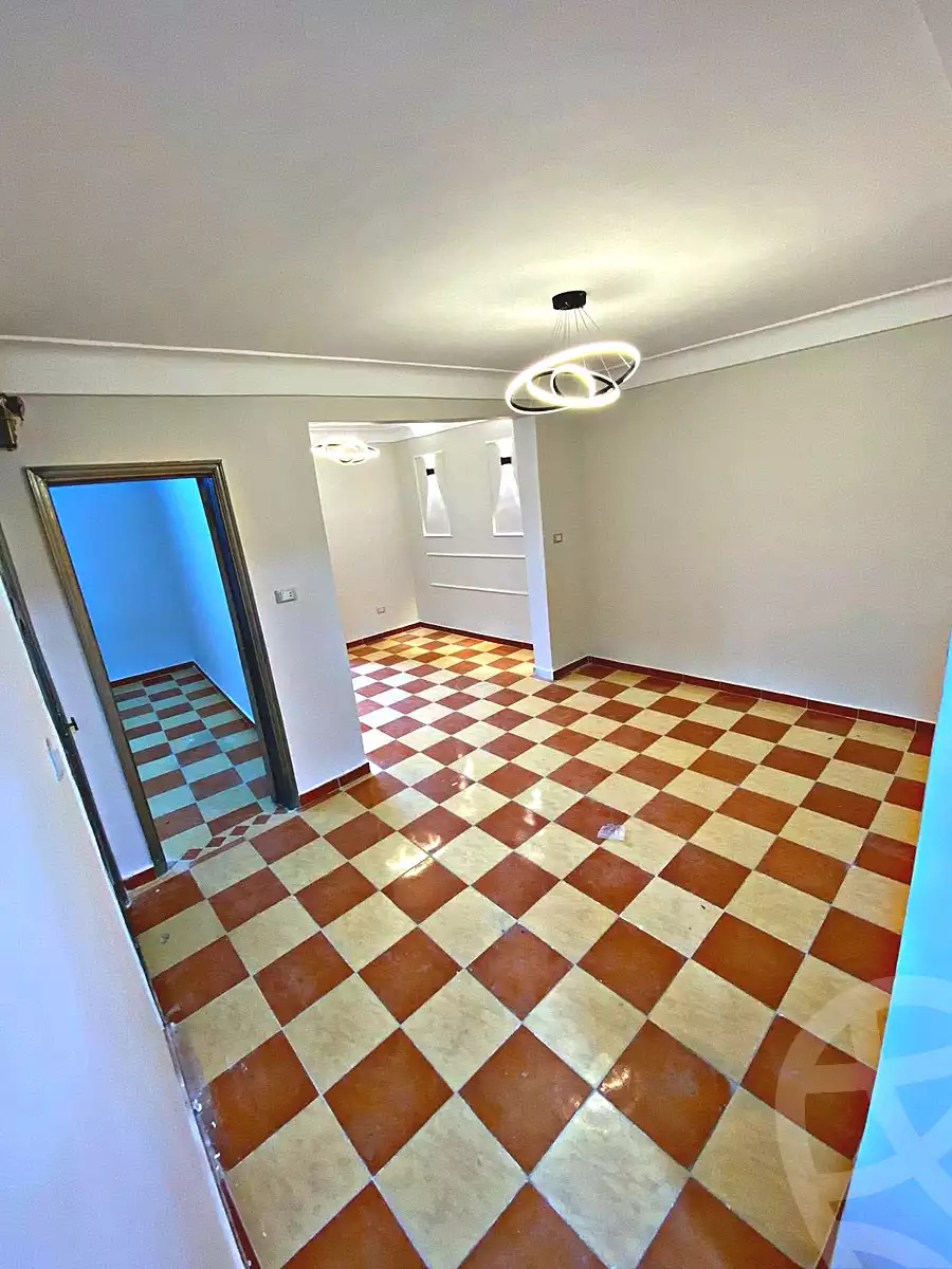 https://aqarmap.com.eg/en/listing/7048494-for-sale-alexandria-bw-qyr-street-16