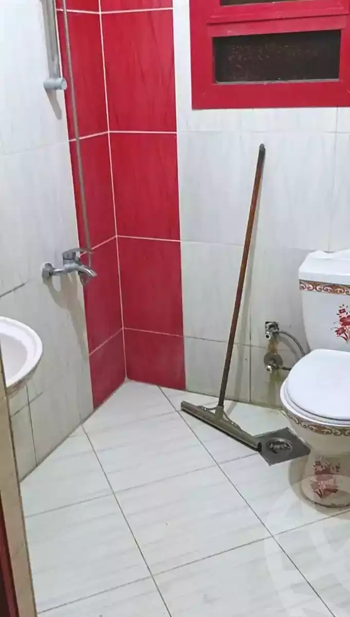 https://aqarmap.com.eg/ar/listing/7048560-for-sale-alexandria-al-agamy-el-hanouvel