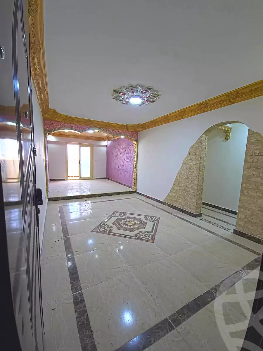 https://aqarmap.com.eg/ar/listing/7048571-for-sale-alexandria-al-agamy-bw-ywsf