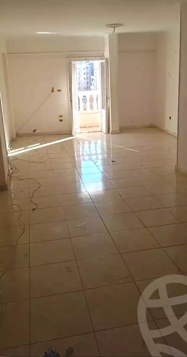 https://aqarmap.com.eg/ar/listing/7048643-for-rent-alexandria-sydy-bshr-sydy-bshr-bhry-gamal-abd-el-nasir-st