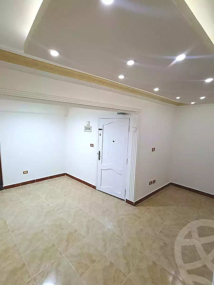 https://aqarmap.com.eg/ar/listing/7048927-for-sale-alexandria-lsywf-el-falki