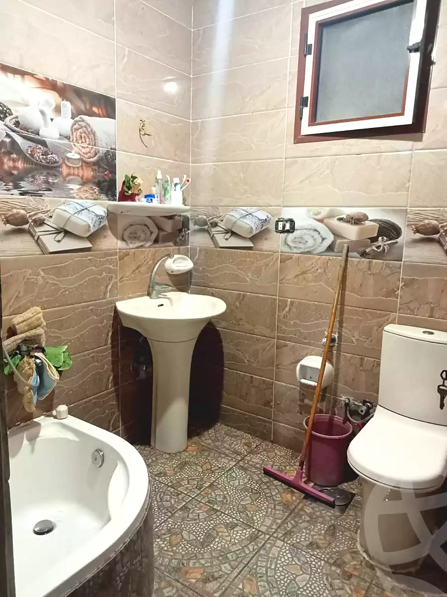 https://aqarmap.com.eg/ar/listing/7049110-for-sale-alexandria-al-agamy-el-kilo-21