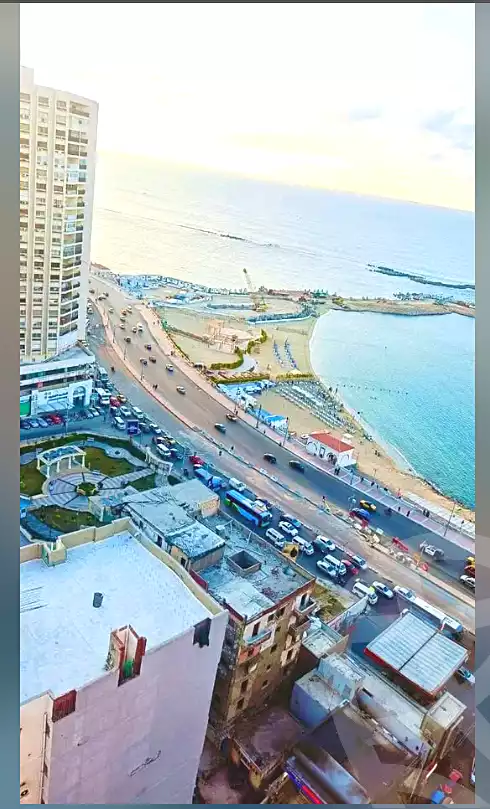 https://aqarmap.com.eg/ar/listing/7049113-for-sale-alexandria-sydy-bshr-sydy-bshr-bhry