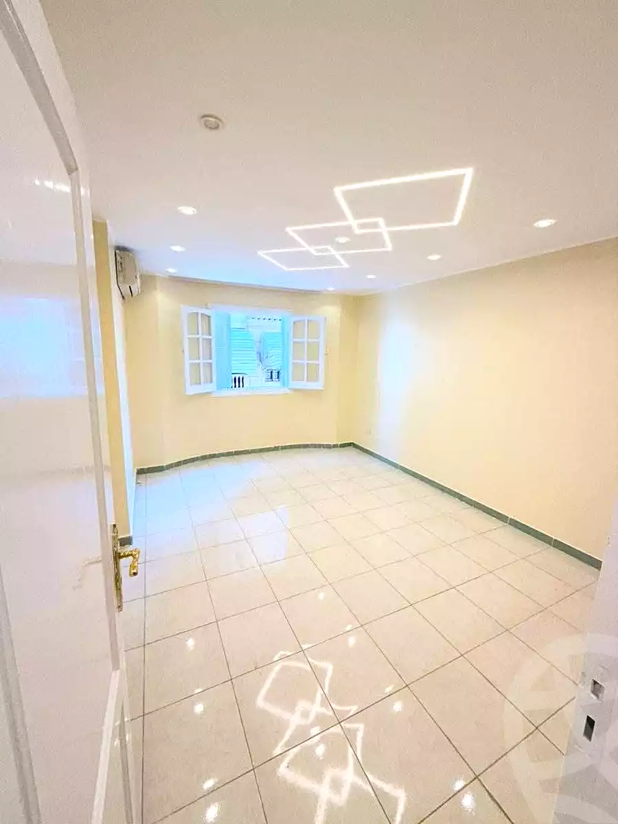 https://aqarmap.com.eg/ar/listing/7049616-for-sale-alexandria-miami-45-street