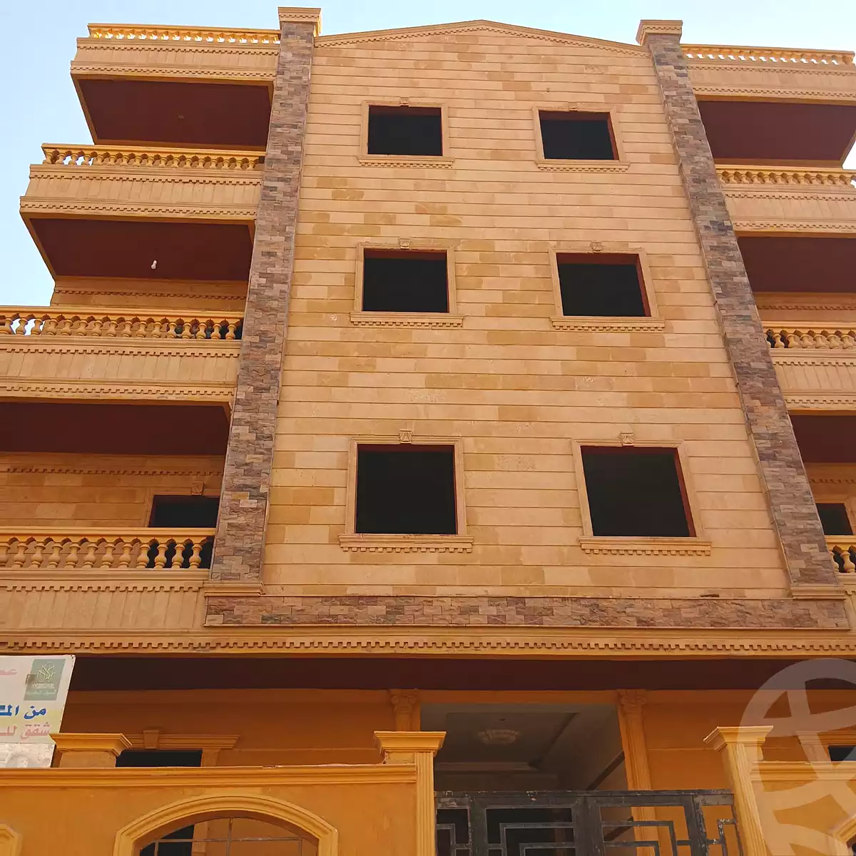 https://aqarmap.com.eg/ar/listing/7049819-for-sale-cairo-badr-city-hai-el-ashgar-featured-neighborhood-el-imam-el-bokhary-st