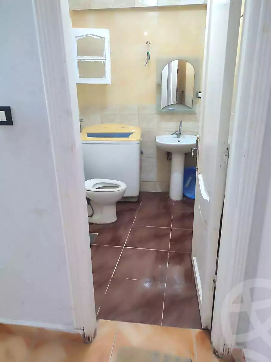 https://aqarmap.com.eg/en/listing/7049895-for-sale-alexandria-al-agamy-lbytsh-shahr-al-assal-st